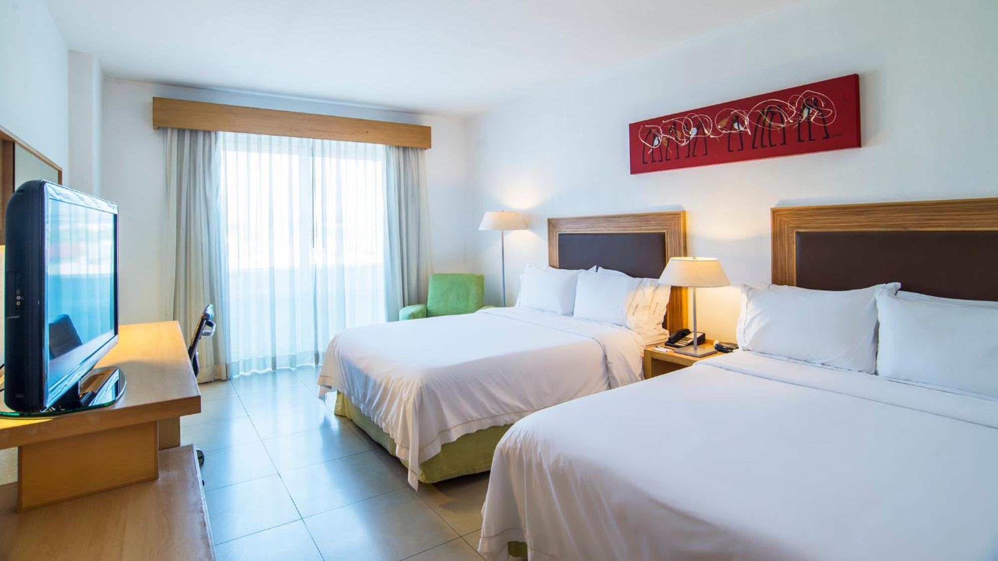 Holiday Inn Express Manzanillo By Ihg מראה חיצוני תמונה