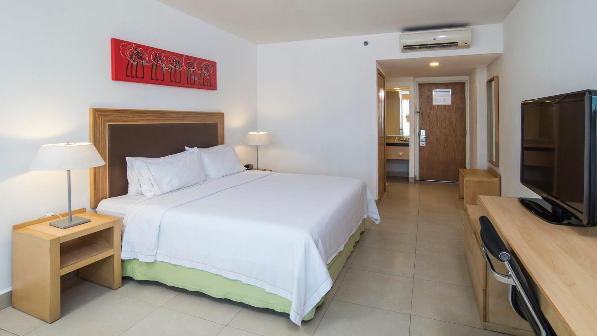 Holiday Inn Express Manzanillo By Ihg מראה חיצוני תמונה