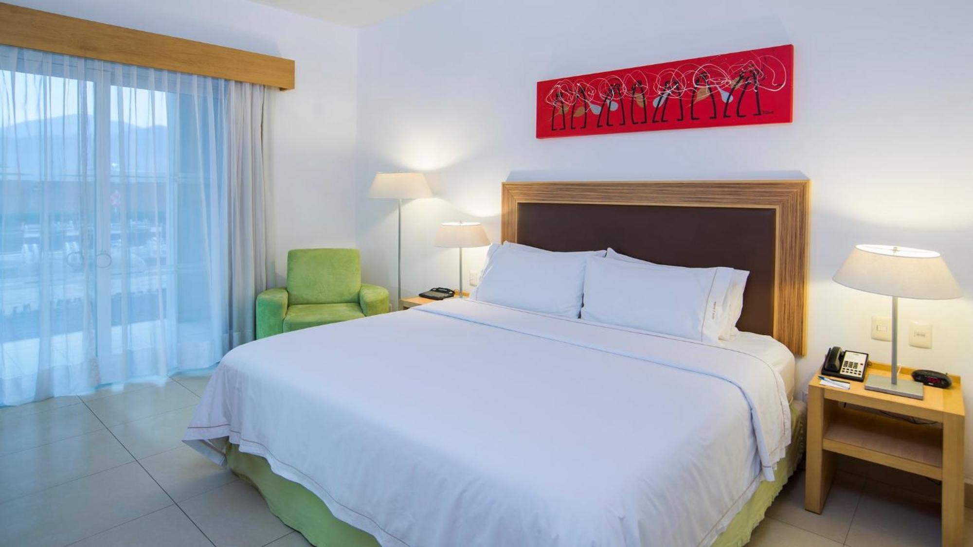 Holiday Inn Express Manzanillo By Ihg מראה חיצוני תמונה